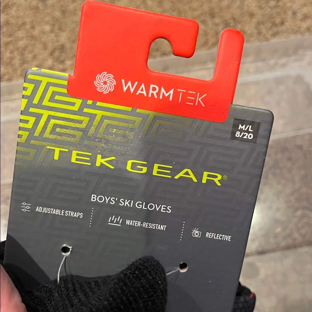 New TekGear WarmTek Thinsulate insulated M-L 8-20 reflective black ski gloves